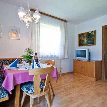 סנט מרטין אם טננגבריגה Ferienhaus Rosi חדר תמונה