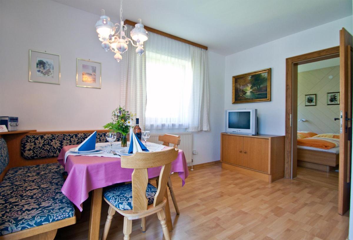 סנט מרטין אם טננגבריגה Ferienhaus Rosi חדר תמונה